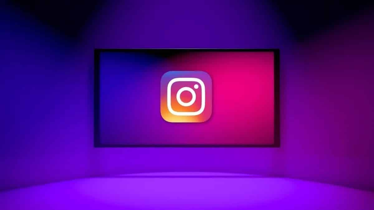 The Rise of TV Viewing: YouTube and Instagram Embrace the Television Evolution
