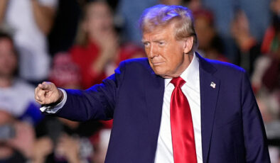 Trump’tan Kolombiya Cumhurbaşkanı Petro’ya Sert Uyarı