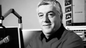 Yeniden Düzenle ile fikirlerinizi tazeleyin, düzenlenmiş içeriklerle verimliliğinizi artırın ve