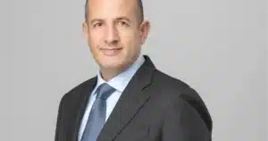 Google'ın Türkiye'nin dijital dönüşümündeki rolü ve ekonomik etkilerini keşfedin. Teknoloji