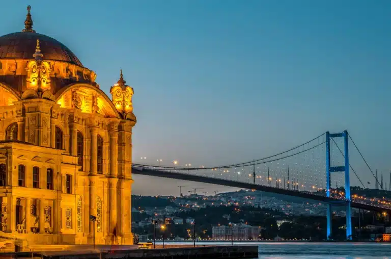 İstanbul’da gezilecek yerler nerelerdir?