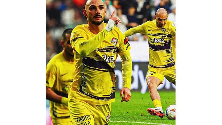 Eyüpspor ve Galatasaray Performansı