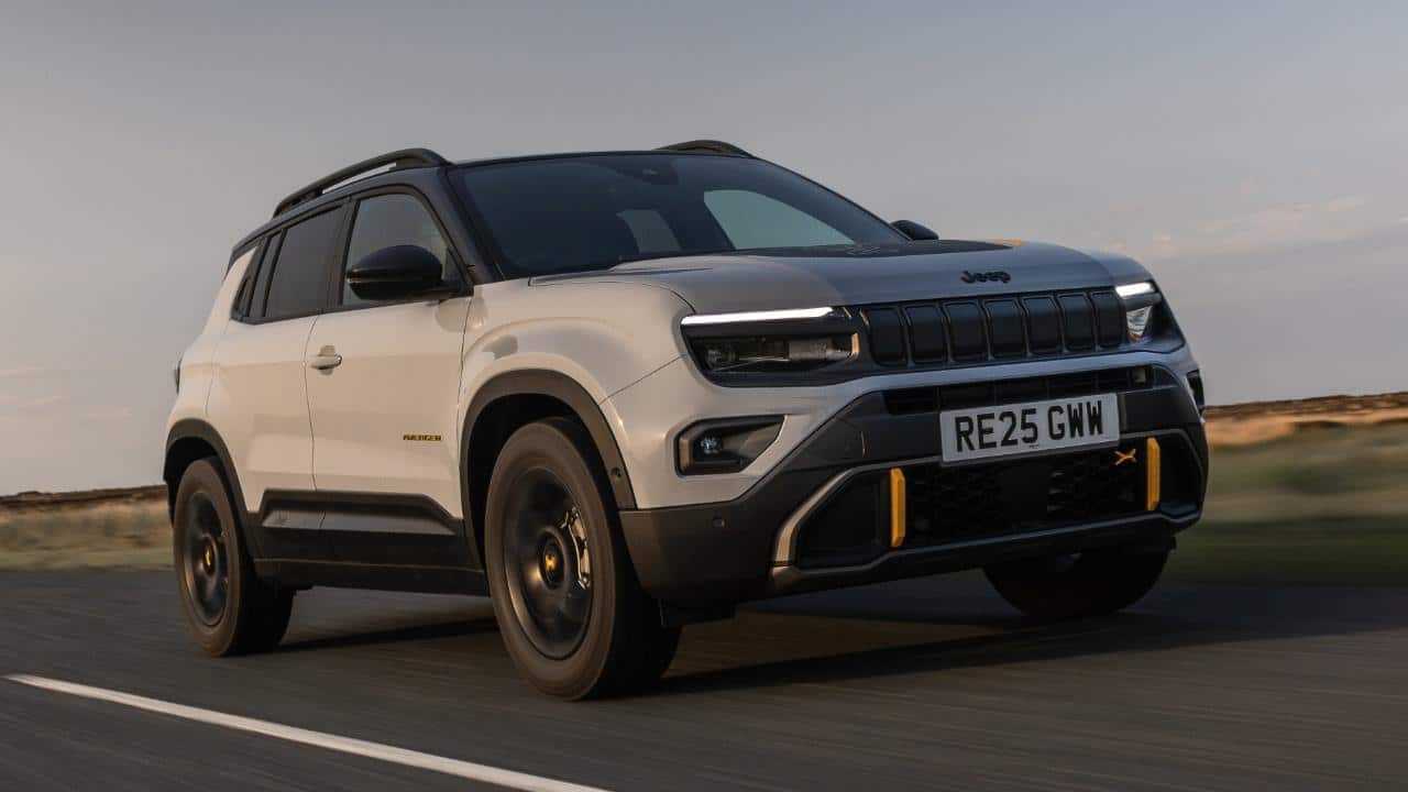 Jeep Avenger Kasım Kampanyası: Elektrikli ve Hibrit SUV Dünyasında Büyük Fırsat