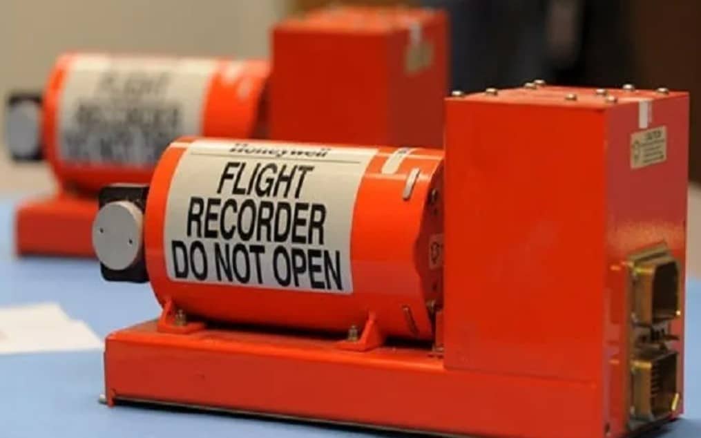 Kara Kutu Nedir ve Ne İşe Yarar? Uçak Kazalarında Kara Kutunun Önemi