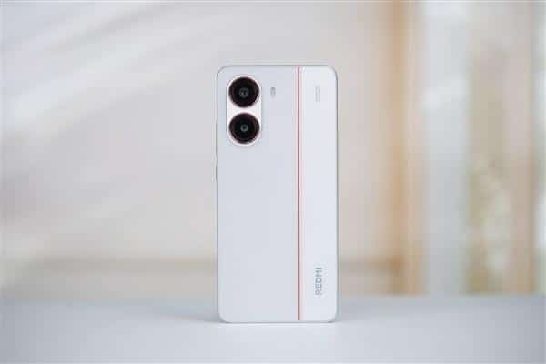 Redmi Turbo 5’in Devasa Batarya ve Üstün Özellikleriyle İddialı Gelişi