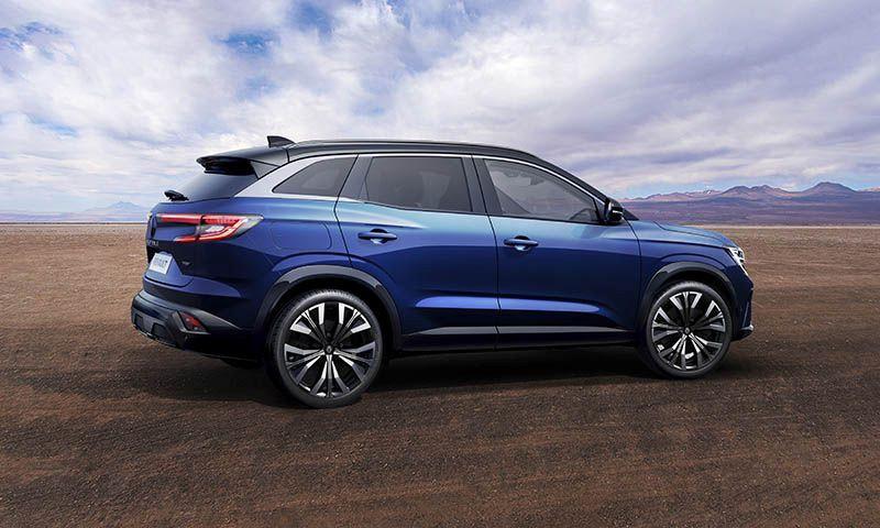 Motor Seçenekleri ve Sürüş Deneyimi