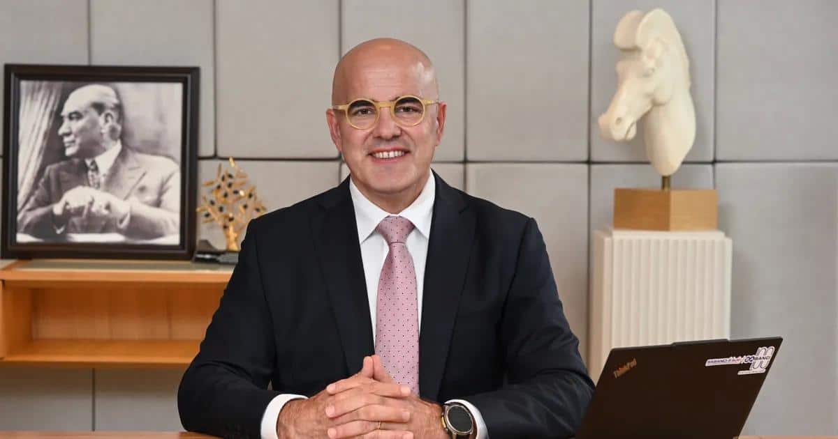 Sabancı Holding Yeni Yüzyılına Portföy Tabanlı Yönetim Modeliyle Giriyor