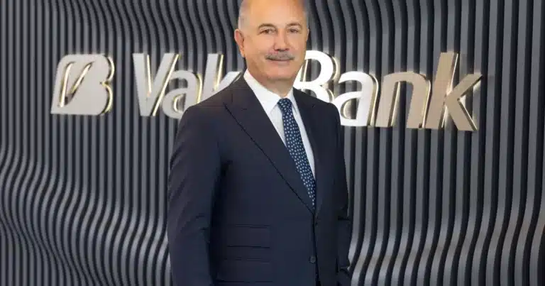 VakıfBank 900 Milyon Dolarlık Sürdürülebilirlik Temalı Sendikasyon Kredisiyle Küresel Gücünü Pekiştirdi