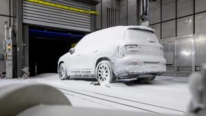 Yeni Mercedes-Benz GLB, akıllı teknolojisi ve gelişmiş konfor özellikleriyle 8