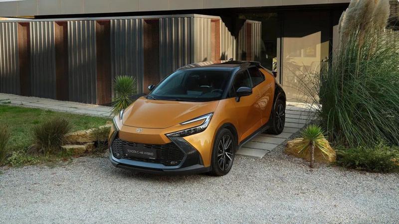 Yeni Nesil Toyota CHR: Sportif Tarzı ve ÖTV Muafiyetiyle Dikkat Çekiyor