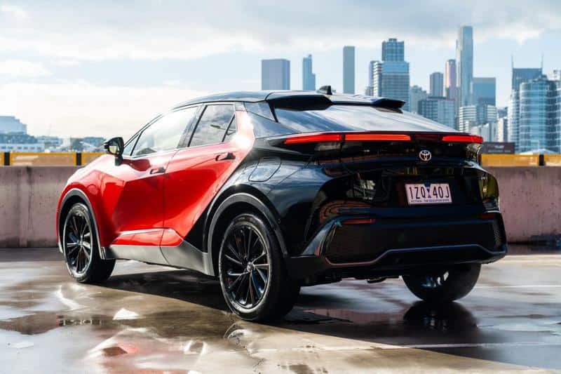 Yeni Nesil Toyota CHR: Sportif Tarzı ve ÖTV Muafiyetiyle Dikkat Çekiyor