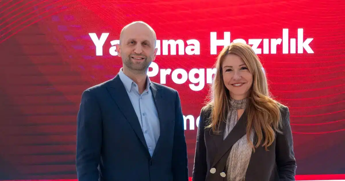 Akbank ve Arya’dan Girişimcilere Güçlü Destek: Yatırıma Hazırlık Programı 2. Dönem Mezunlarını Verdi