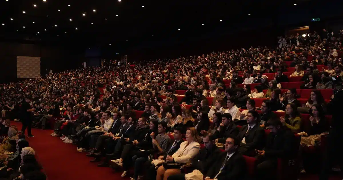 Halkbank Gençİz Zirvesi 2025: İnsan 5.0 Temasıyla Gençlere İlham Veren Buluşma