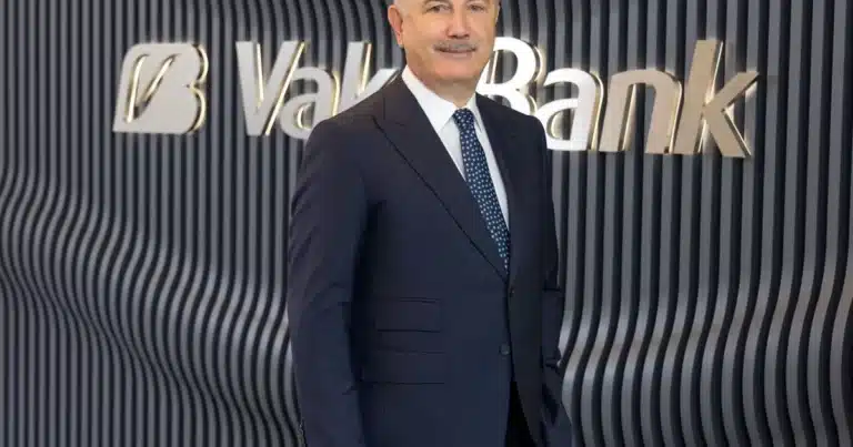 VakıfBank, AIIB İş Birliğiyle 300 Milyon Dolarlık Yeni Fonla Deprem Bölgesine ve KOBİ’lere Destek Sağlıyor