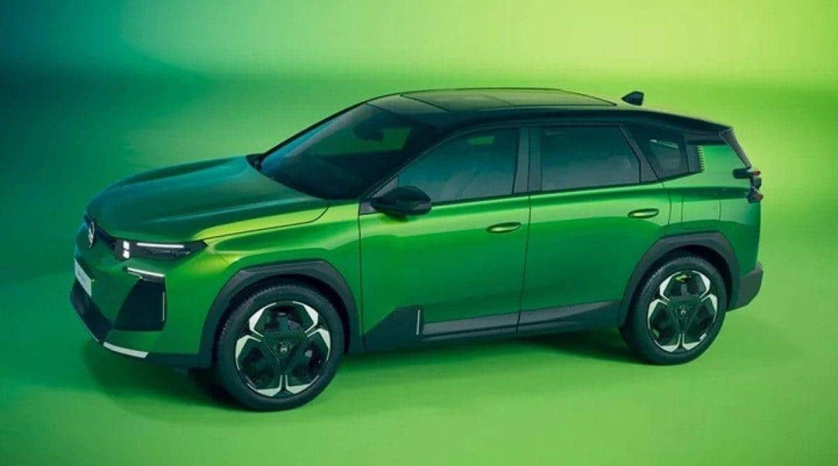 Güçlü Motor Seçenekleri ve Etkileyici Menzil