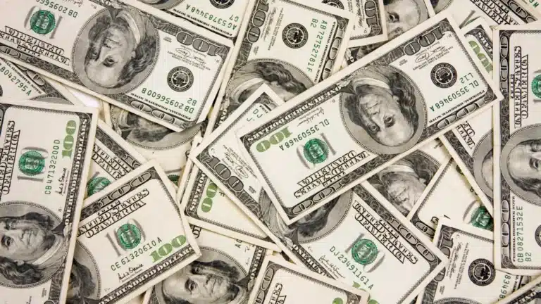 Aon, Yapay Zeka Kaynaklı Risk Artışına Karşı Sigorta Kapasitesini 2,5 Milyar Dolara Yükseltti