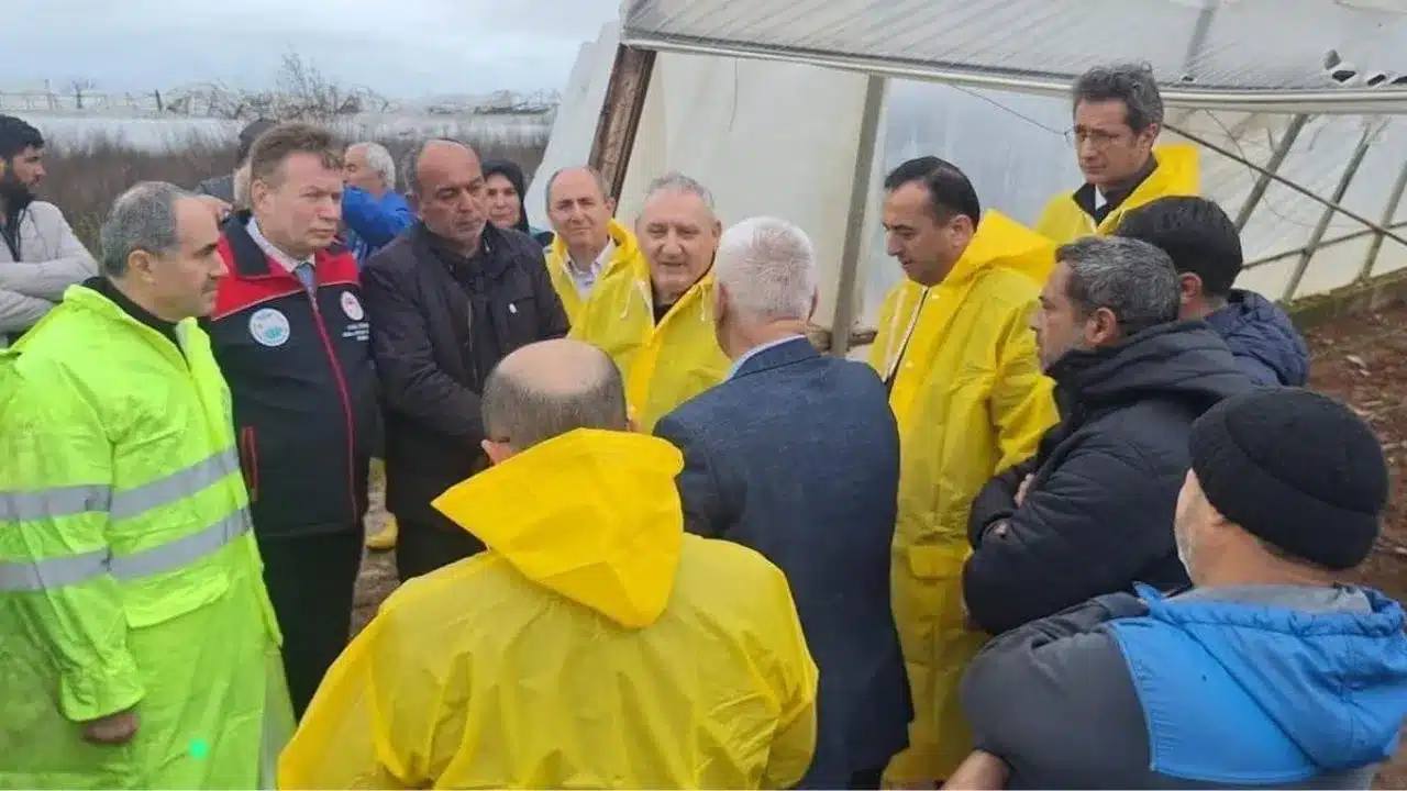 TARSİM’den Aksu ve Kumluca İlçelerindeki Sera Üreticilerine Geçmiş Olsun Ziyareti