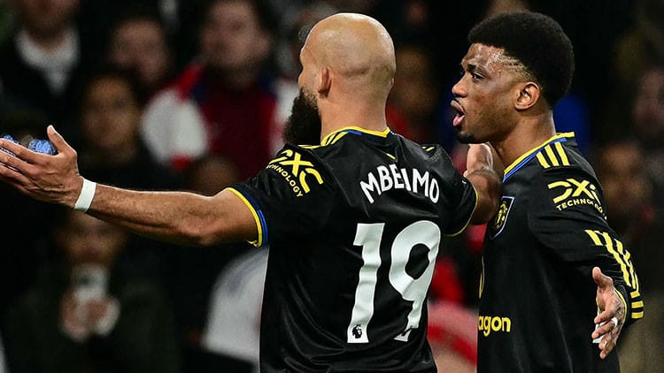 Arsenal, Emirates Stadı’nda Manchester United Karşısında İlk Ev Yenilgisini Aldı