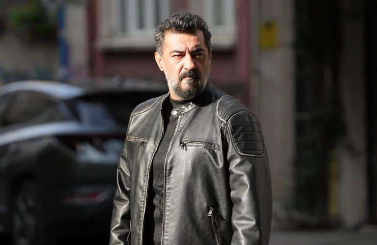 Celil Nalçakan Kimdir?