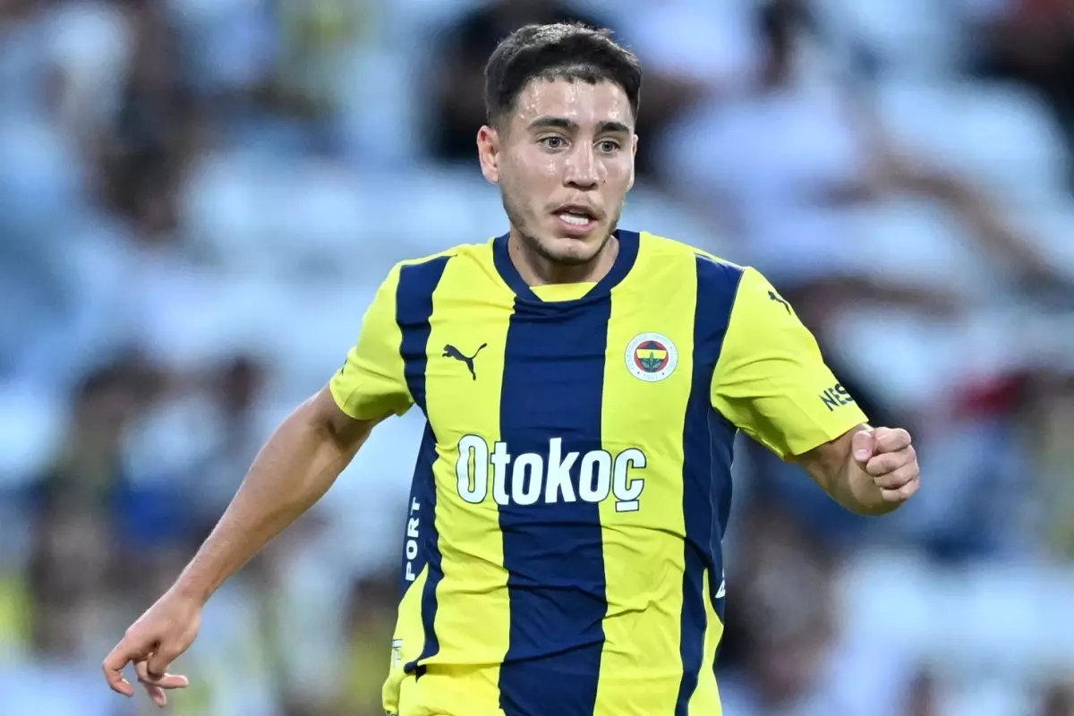 Fenerbahçe’de Emre Mor’un Galatasaray Paylaşımı Tepki Topladı
