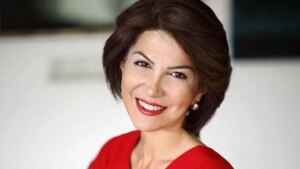 Gazeteci Sedef Kabaş, adli kontrol talebiyle hakimliğe sevk edildi. Olayın