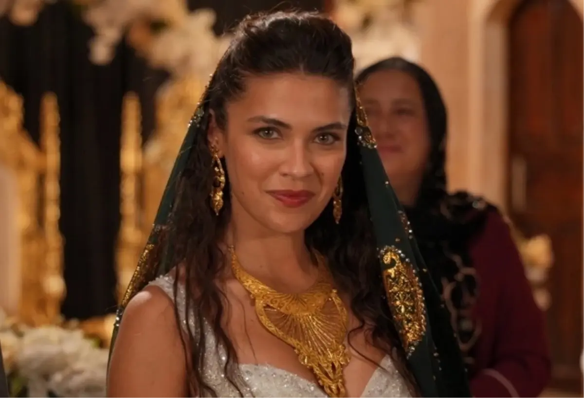 Halef: Köklerin Çağrısı Dizisi Konusu, Oyuncuları ve Çekim Yerleri