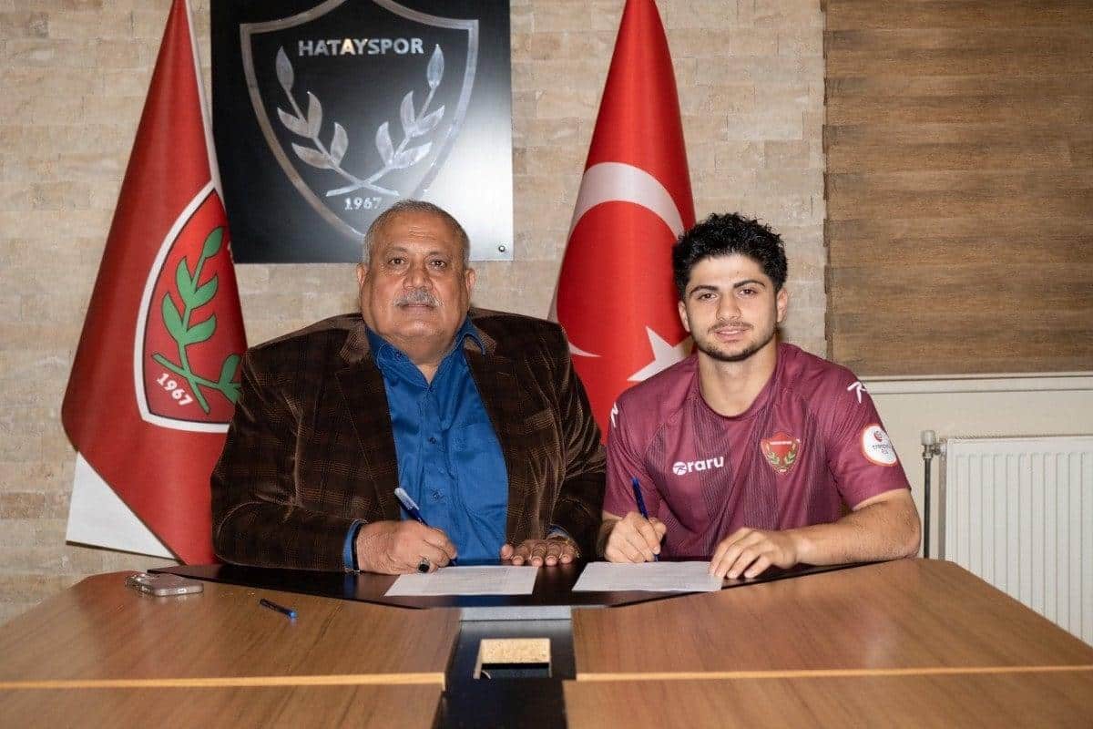 Hatayspor'dan iki genç futbolcu transferi