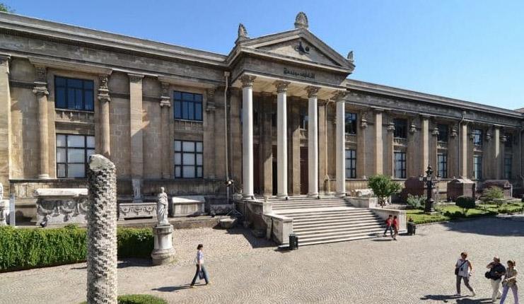 İstanbul Arkeoloji Müzesi Tarihi, Konumu ve Ziyaret Bilgileri