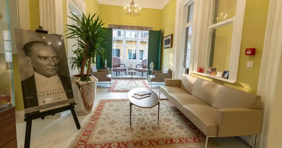 İzmir Büyükşehir Belediyesi 2025 Projeleri ve Yenilenen Yapılar