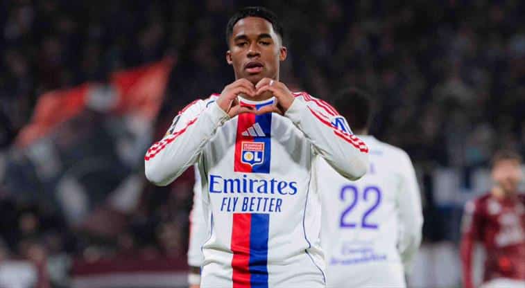 Ligue 1’de Lyon, Metz Deplasmanında Farklı Galip Geldi