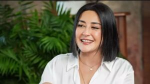 Melek Mosso, Kıbrıs konserinde fenalaştı. Sanatçı, sağlık durumu hakkında hayranlarını