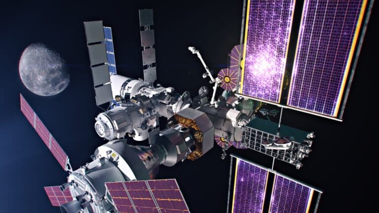 NASA Ay yörüngesindeki ilk uzay istasyonu projesinde kritik başarıya ulaştı