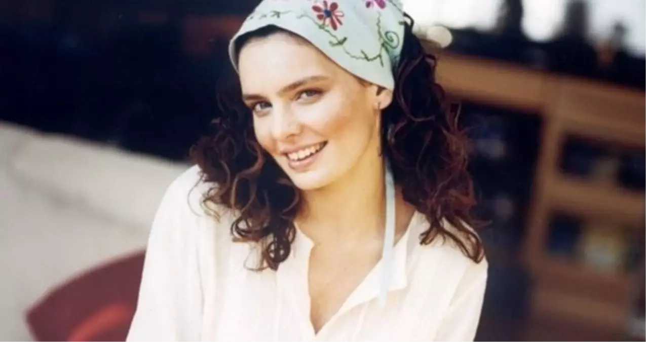 Nil Karaibrahimgil Kimdir? Kaç Yaşında, Nereli ve Müzik Kariyeri