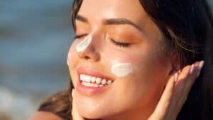 Rekabet Kurulu, Carex ve Farma Plus hakkında rekabet ihlali iddiaları