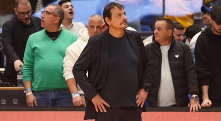 TBF, Ergin Ataman’a yönelik küfürlü tezahüratlar hakkında soruşturma talep etti.