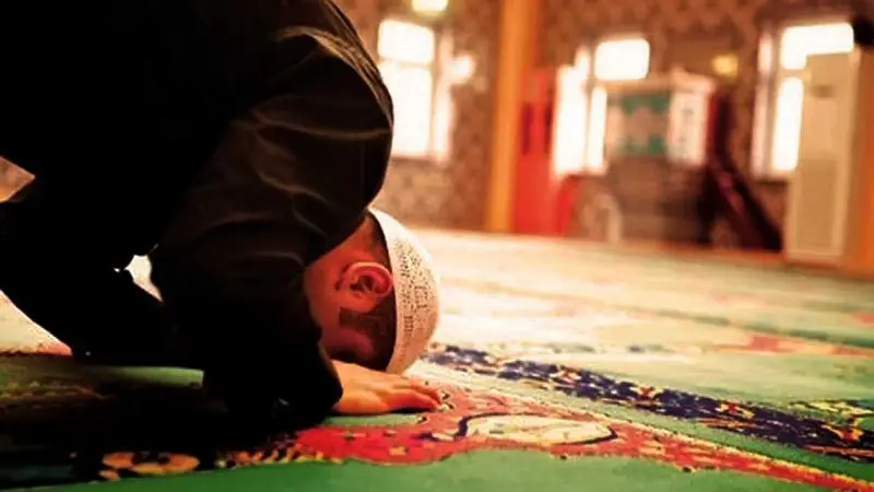 Tesbih Namazı Nasıl Kılınır ve Kaç Rekattır?