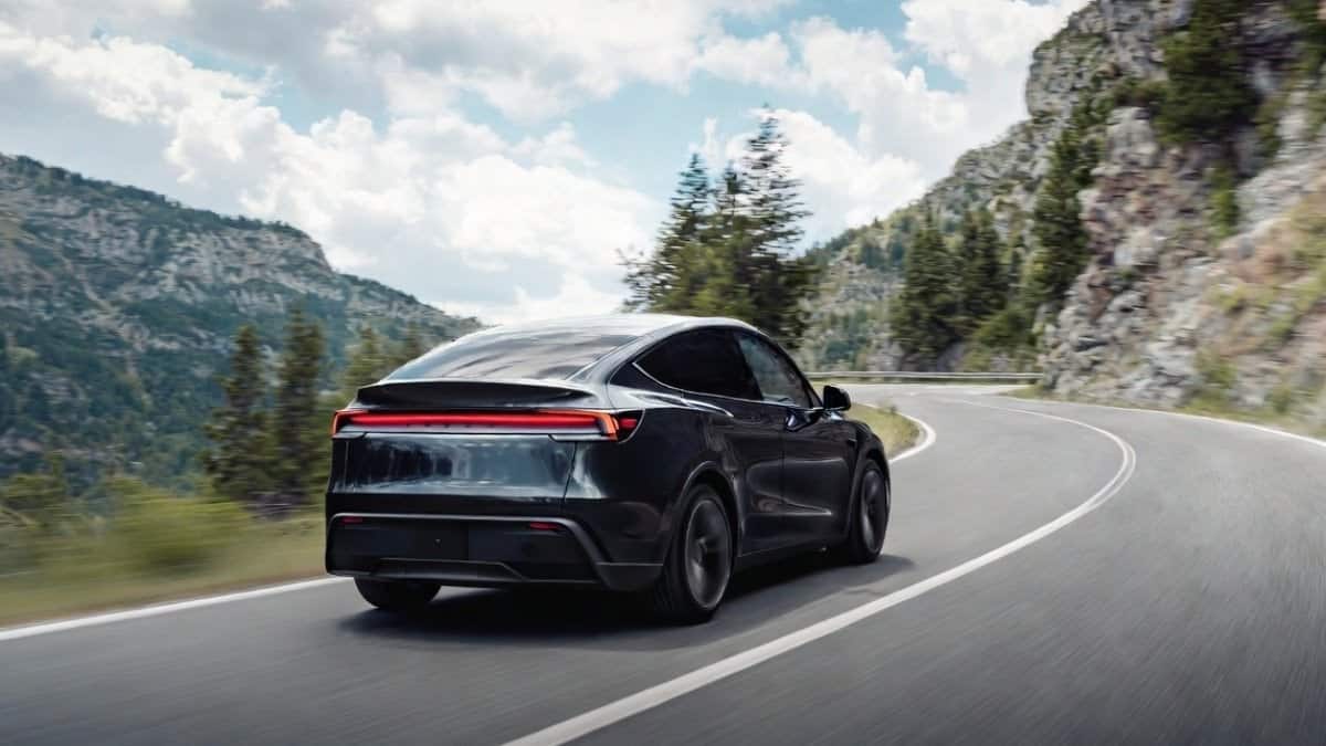 Tesla Model Y 2025’te Dünyanın En Çok Satan Otomobili Oldu