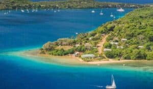 Tonga'nın konumu, nüfusu ve başkenti hakkında genel bilgiler. Güney Pasifik'teki