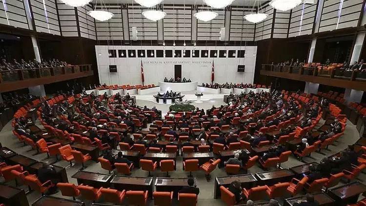 AK Parti'den Nevruz Günü Tatil Teklifi