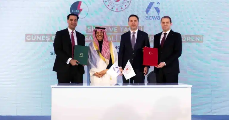 Acwa Enerji, Türkiye’de 5 GW Yenilenebilir Enerji Yatırımı İçin Anlaşma İmzaladı