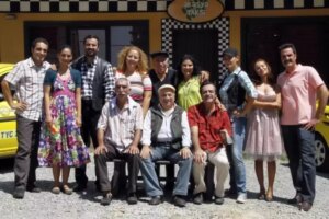 Efsane dizi Akasya Durağı yıllar sonra yeniden ekranlarda! Eski kadro