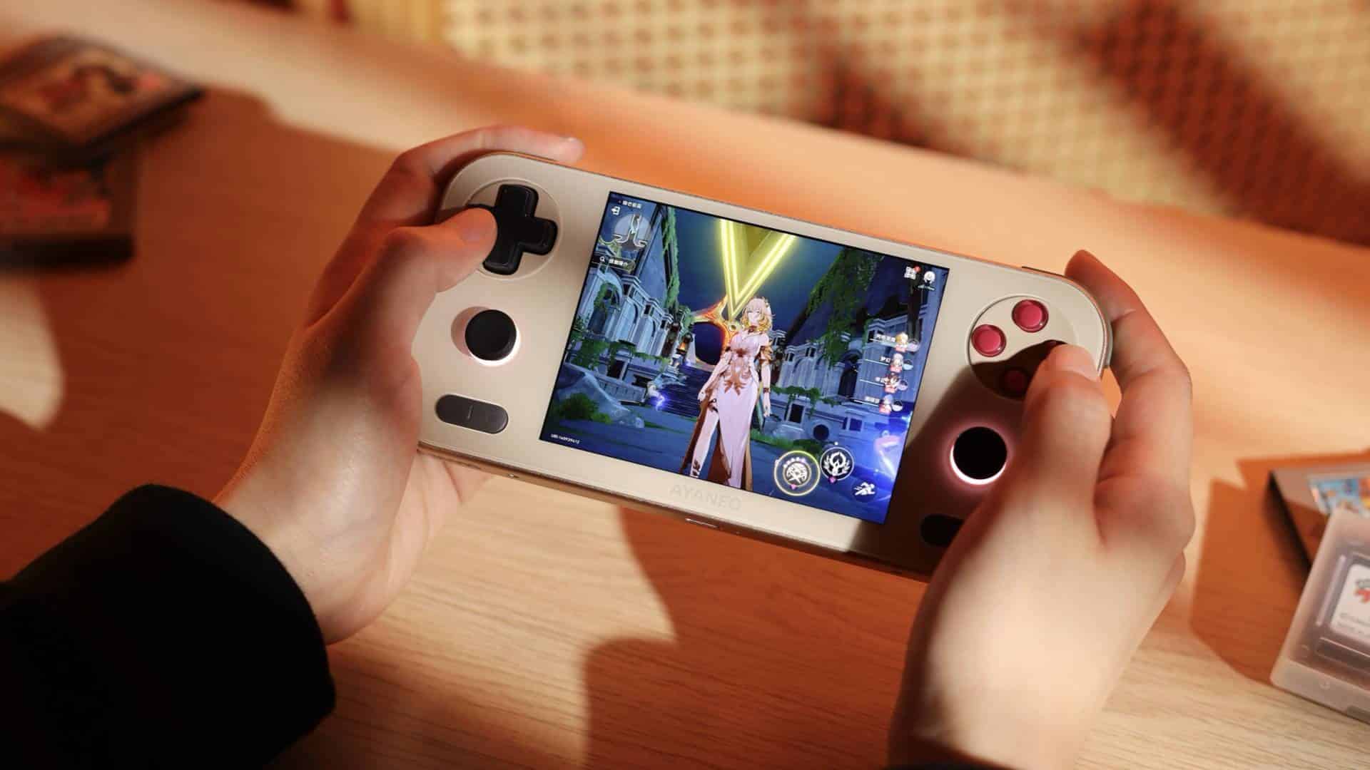 Ayaneo, kompakt tasarımı ve güçlü donanımıyla dikkat çeken yeni el