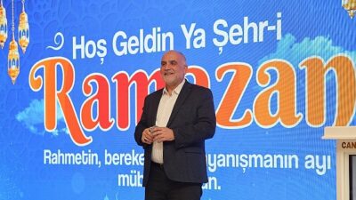 Başkan İbrahim Sandıkçı, Canik Belediyesi personeliyle iftar programında bir araya