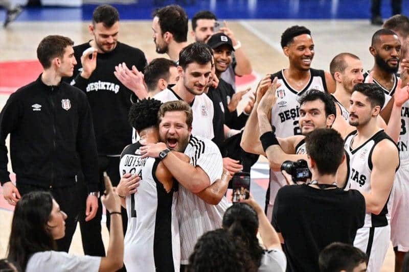 Ziraat Bankası Türkiye Kupası Yarı Finalinde Beşiktaş GAİN, Anadolu Efes'i Eledi
