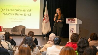 Bornova’da düzenlenen panelde uzmanlar, çocuğa yönelik şiddetin hukuki ve psikososyal