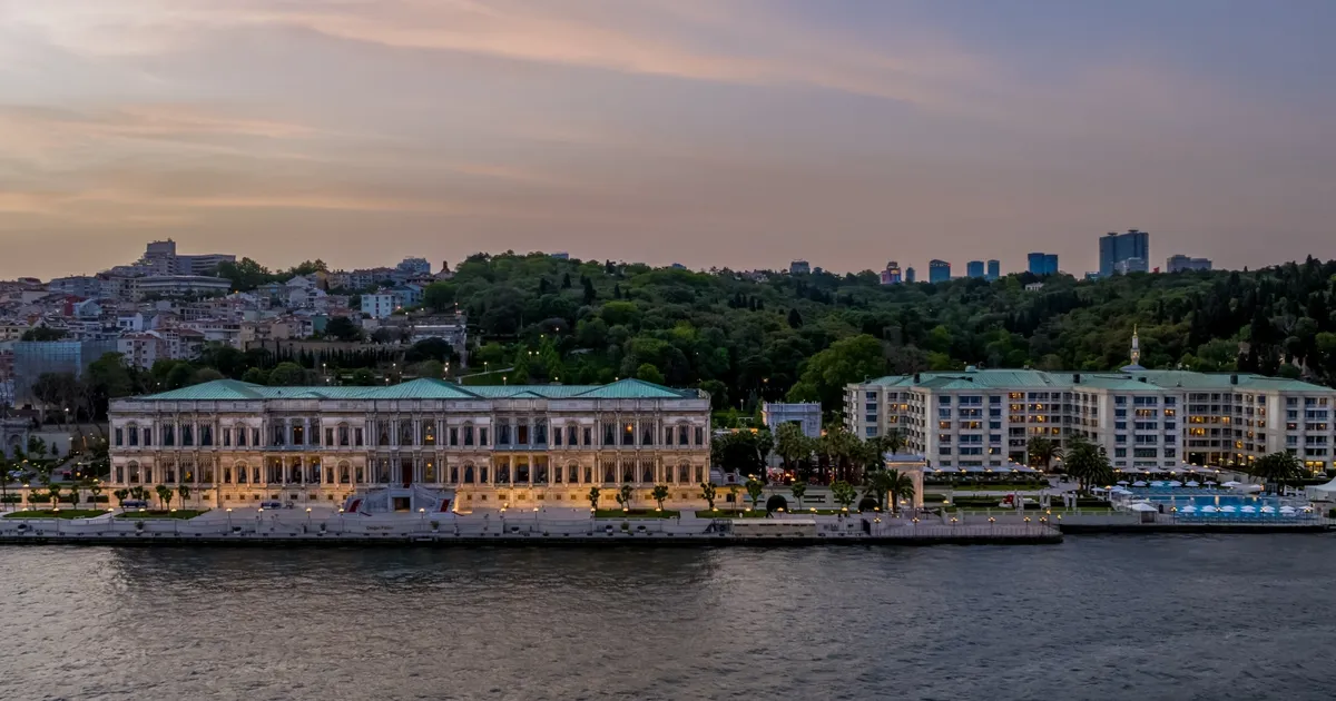 Çırağan Palace Kempinski İstanbul, Forbes Travel Guide 2026’da 5 Yıldız ile Lüks Konaklamada Zirvede