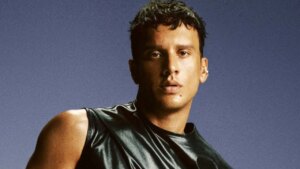 Ünlü şarkıcı Edis hakkında uyuşturucu soruşturması başlatıldı. Tatilini yarıda keserek