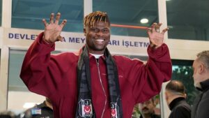 Beşiktaş, savunma oyuncusu Emmanuel Agbadou ile resmi sözleşme imzaladı. Transferin