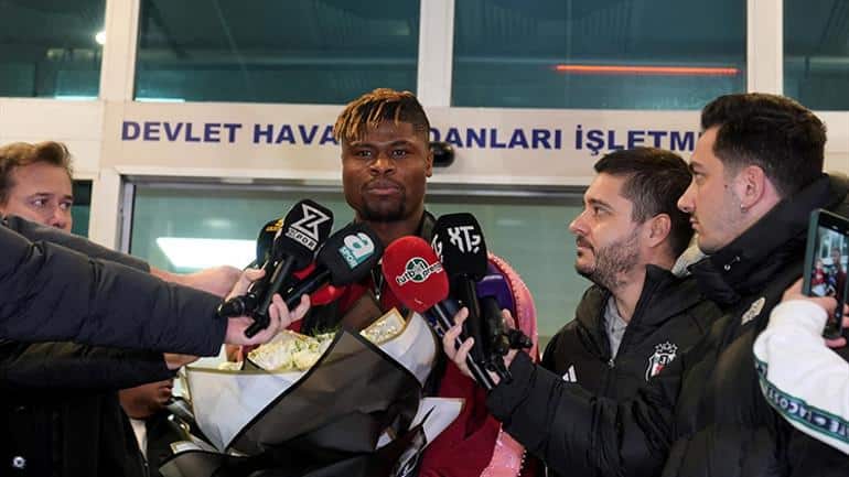 BANA ÇOK FAZLA İLGİ GÖSTERDİLER