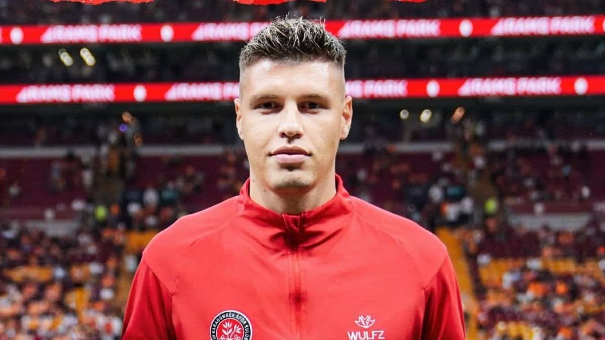 Fatih Karagümrük, dört yeni futbolcuyla sözleşme imzaladı